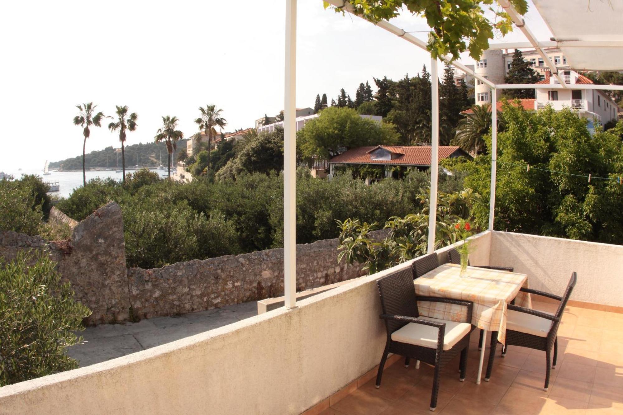 Apartments Grgo Hvar Town Pokoj fotografie